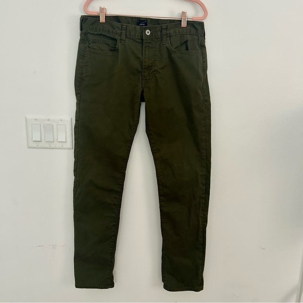 J. Crew Olive Green Men's Chinos W:31 L:32